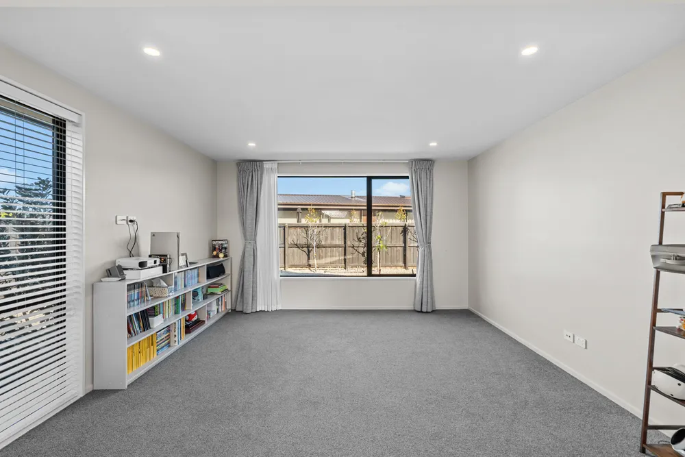 Photos of 88 Stationmasters Way
