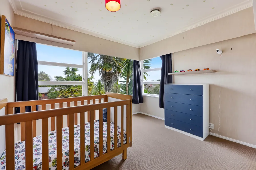 Photos of 46 Gibbs Crescent