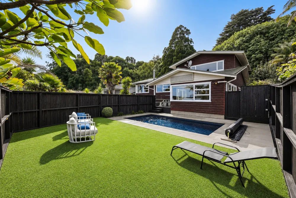 Photos of 46 Gibbs Crescent