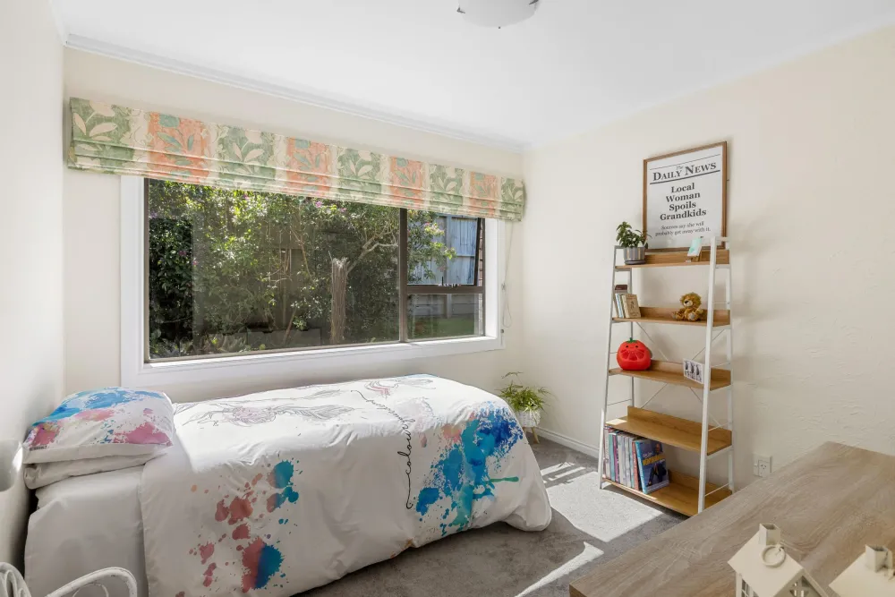 Photos of 15 Edgewater Grove