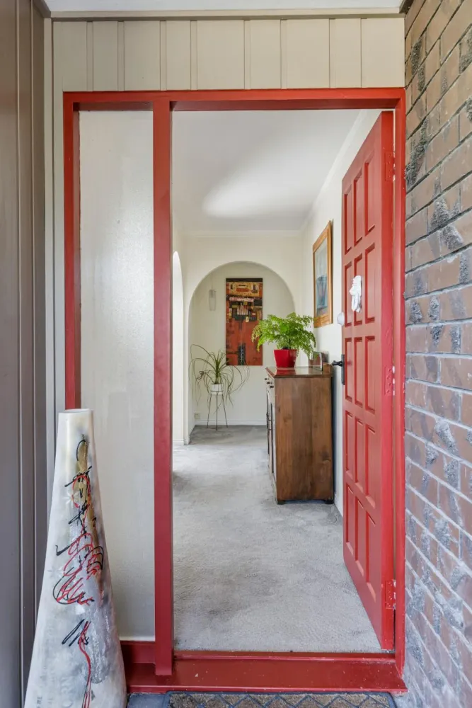 Photos of 15 Edgewater Grove