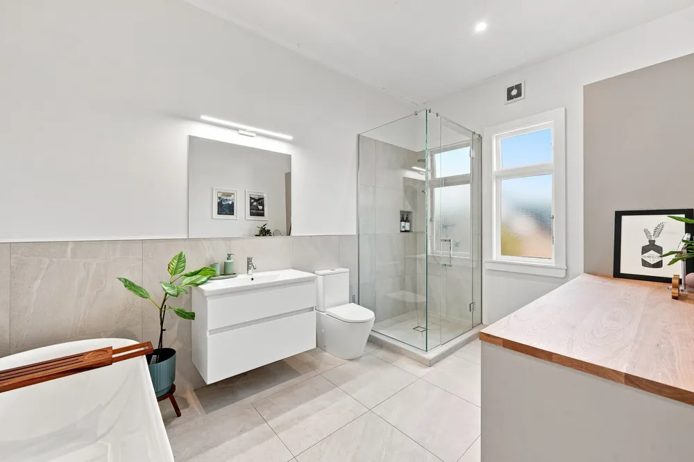 Photos of 216 Springfield Road