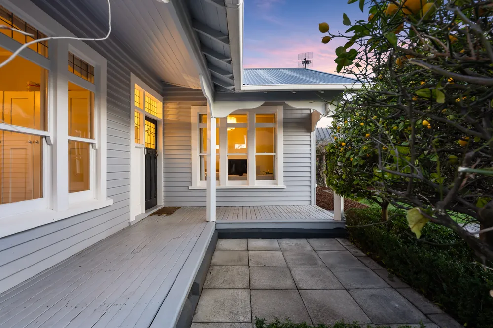 Photos of 216 Springfield Road