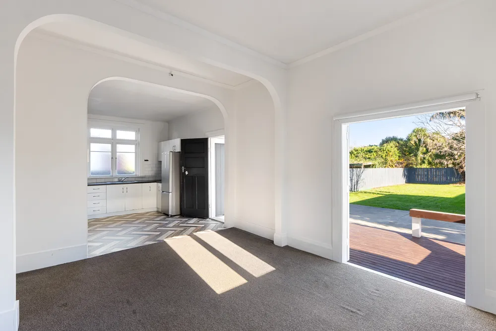 Photos of 140 Ormond Road
