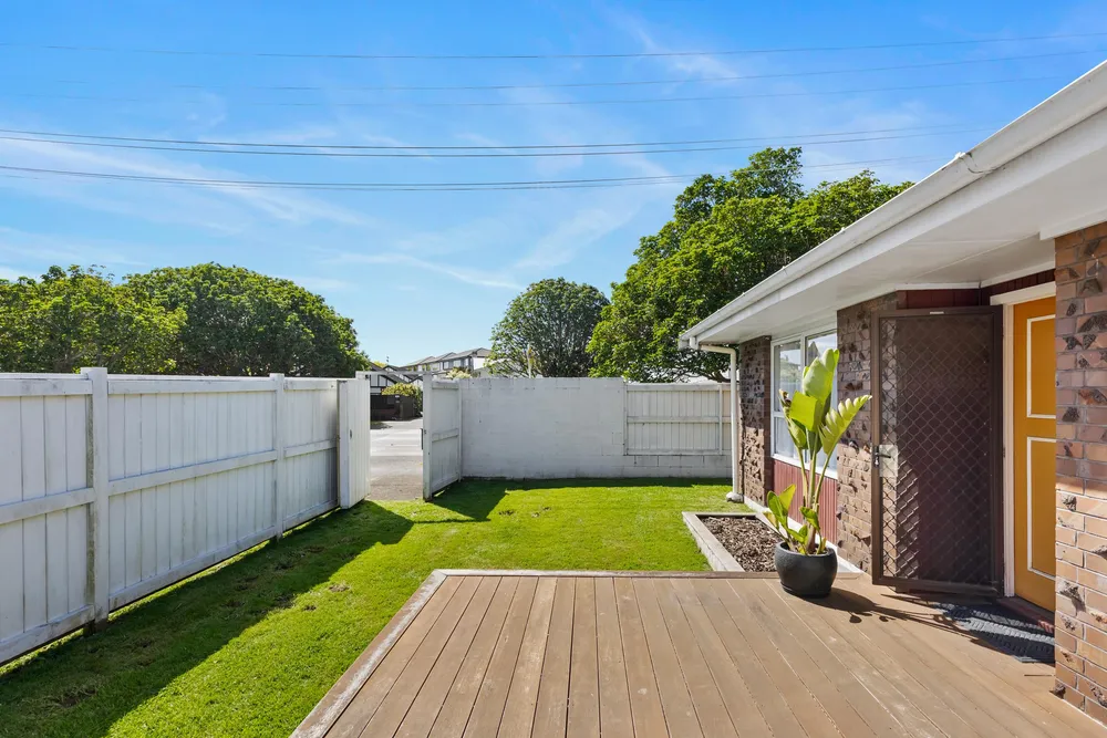 Photos of 1/100 Symonds Street