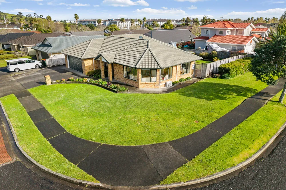 Photos of 1 Brittas Place