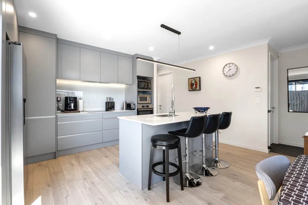 Photos of 4 Manakura Street