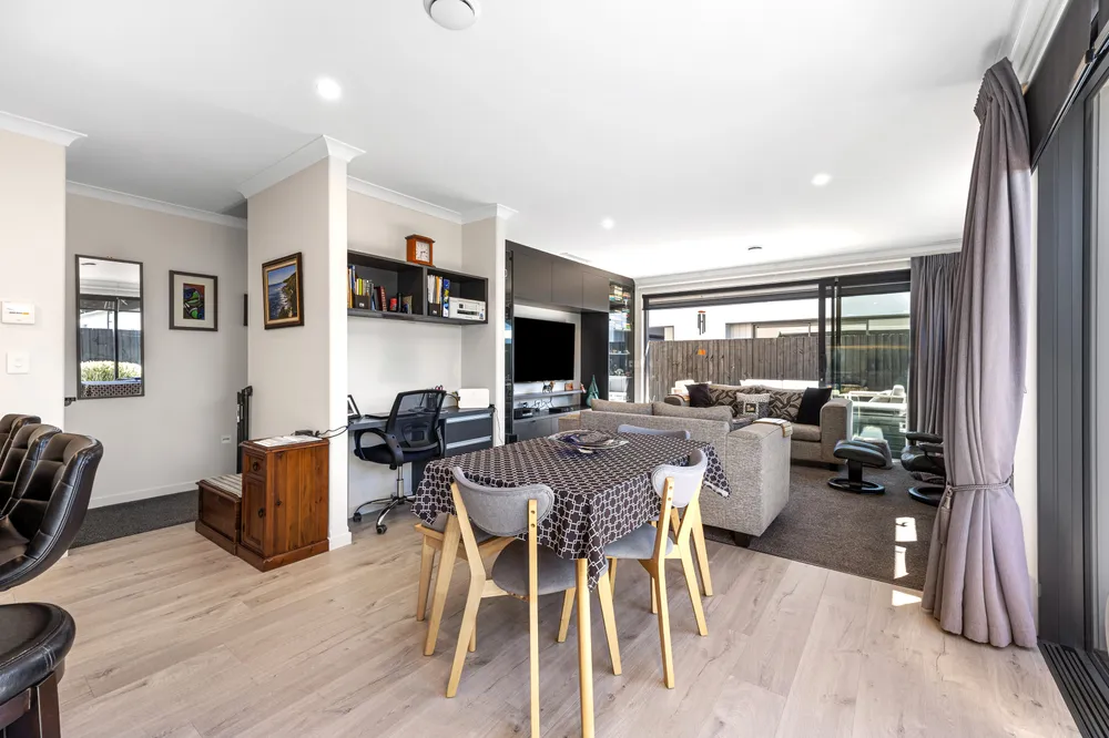 Photos of 4 Manakura Street