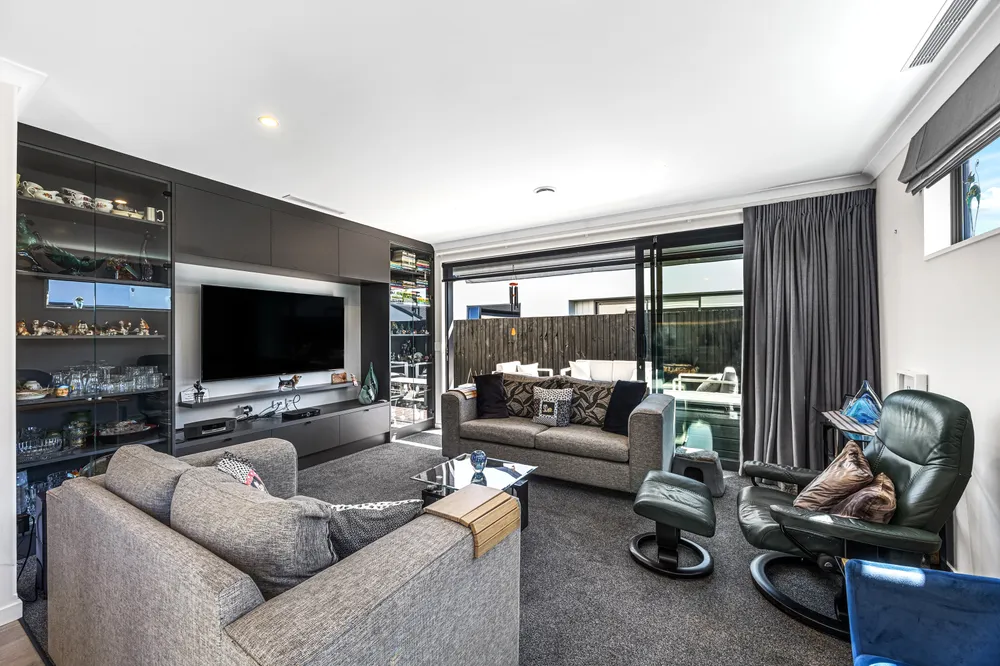 Photos of 4 Manakura Street