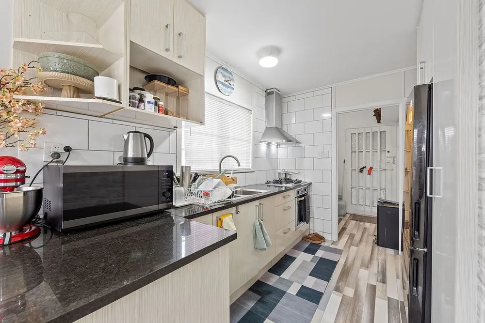 Photos of 4 Ashley Avenue