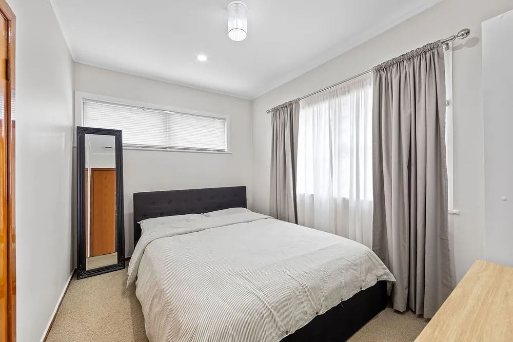 Photos of 4 Ashley Avenue