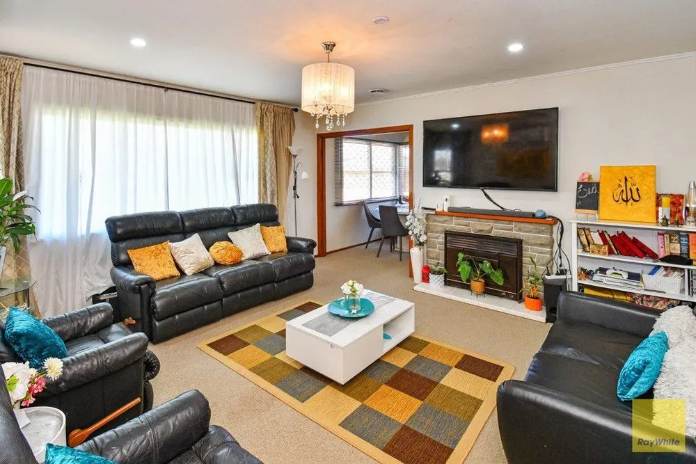 Photos of 4 Ashley Avenue