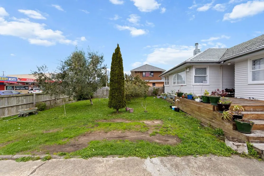 Photos of 4 Ashley Avenue