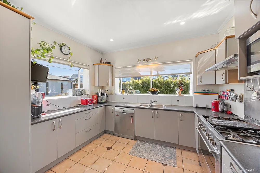 Photos of 12A Rarangi Road