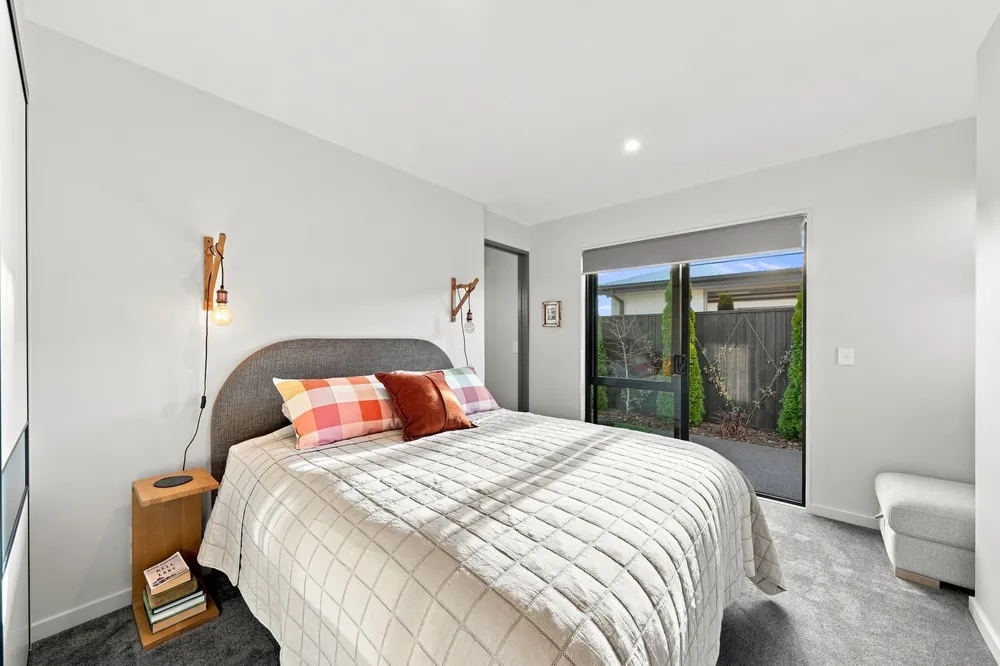 Photos of 61 Prestons Park Drive