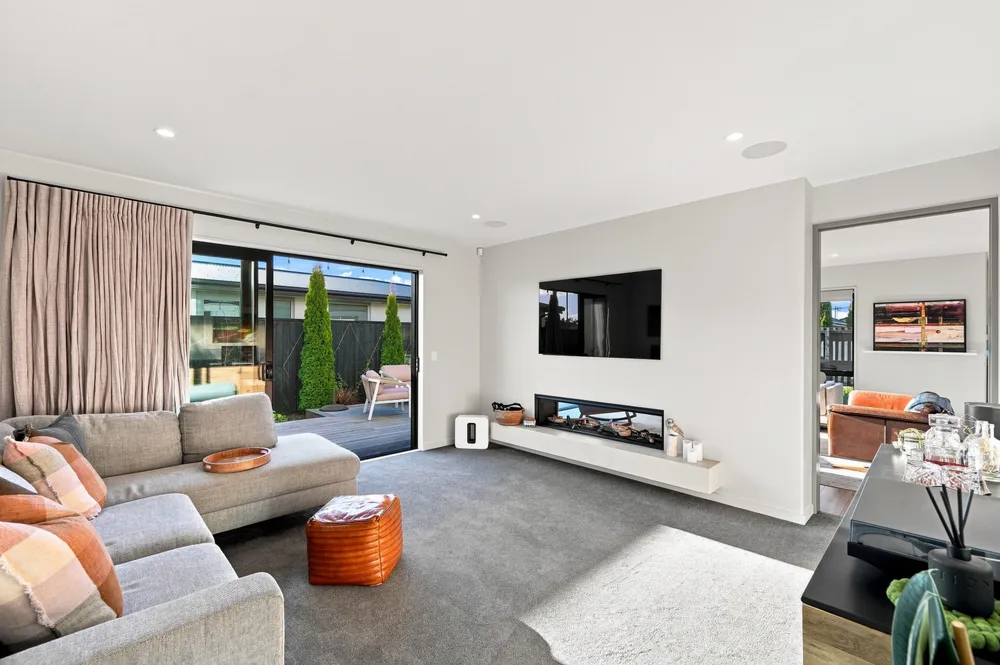 Photos of 61 Prestons Park Drive