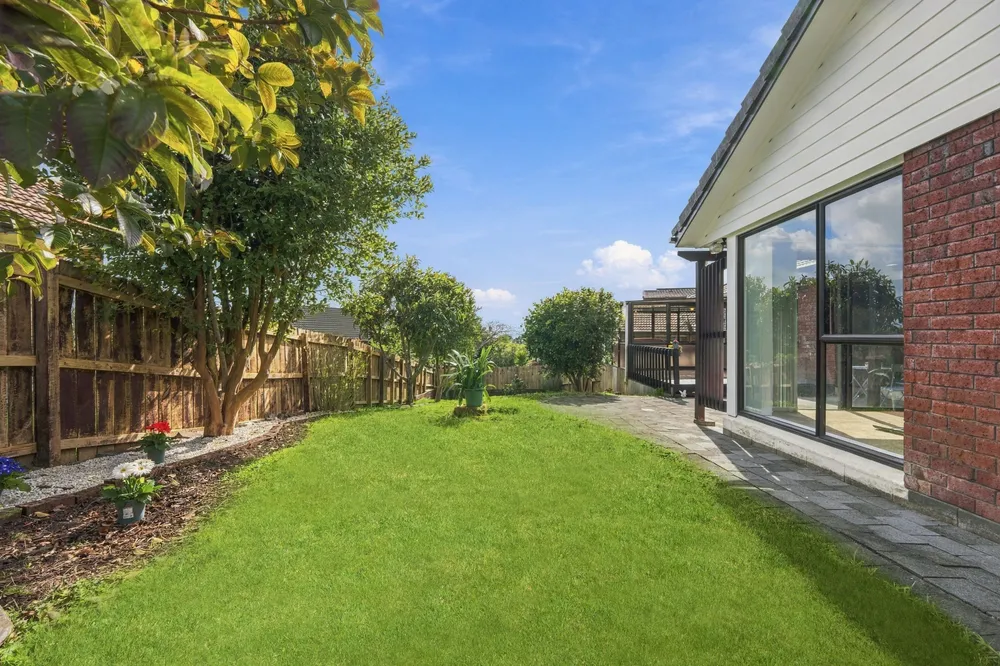 Photos of 69 Oliver Road