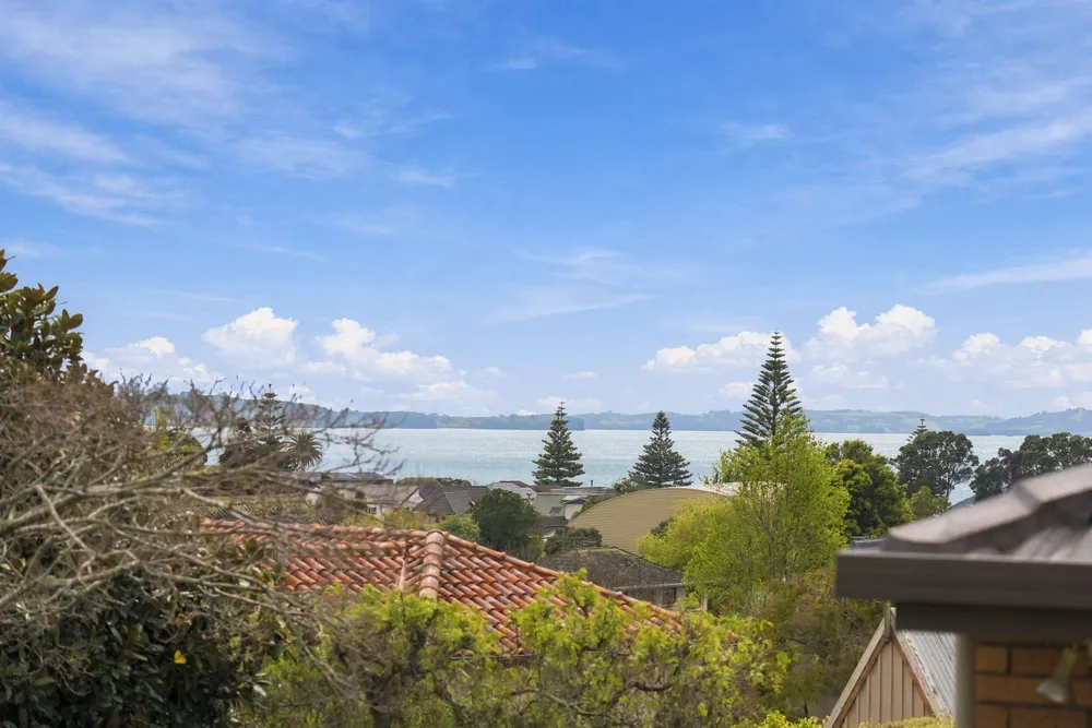 Photos of 69 Oliver Road