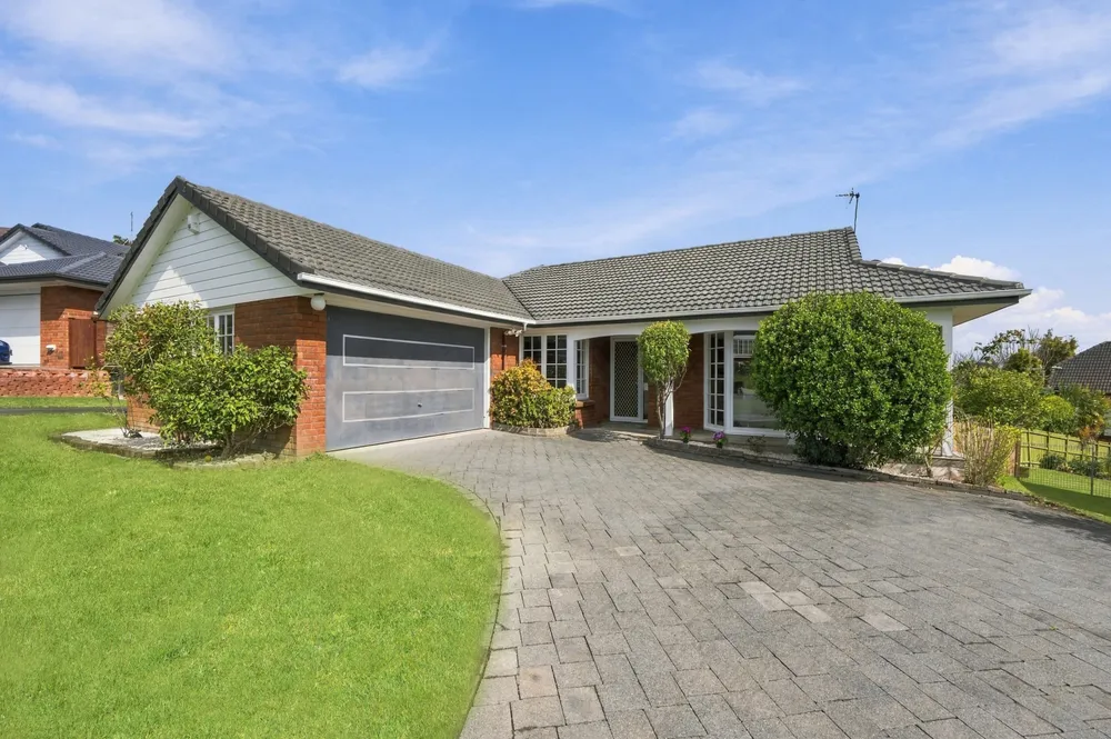 Photos of 69 Oliver Road