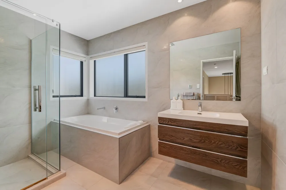 Photos of 10 Pioneer Rise