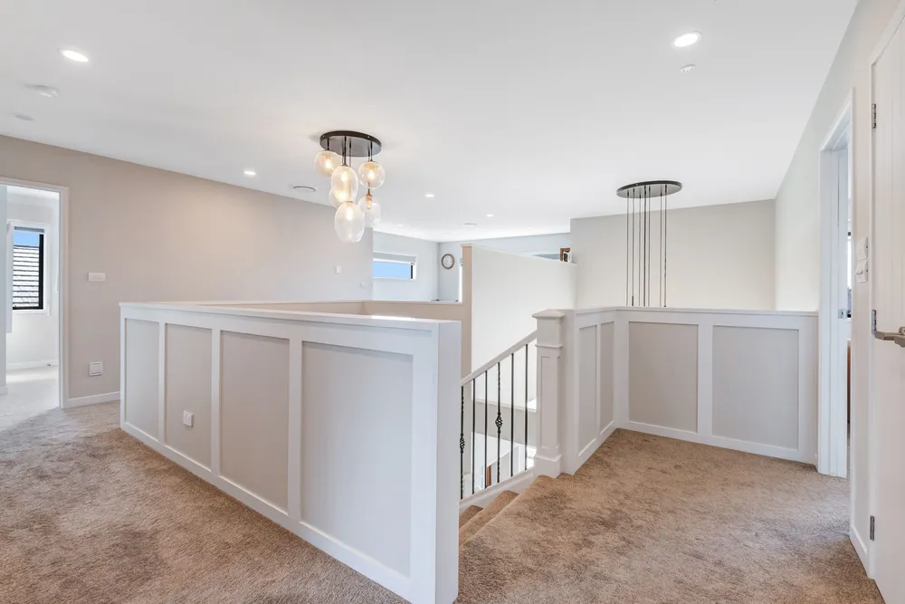 Photos of 10 Pioneer Rise