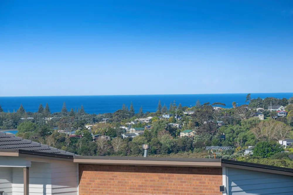 Photos of 10 Pioneer Rise