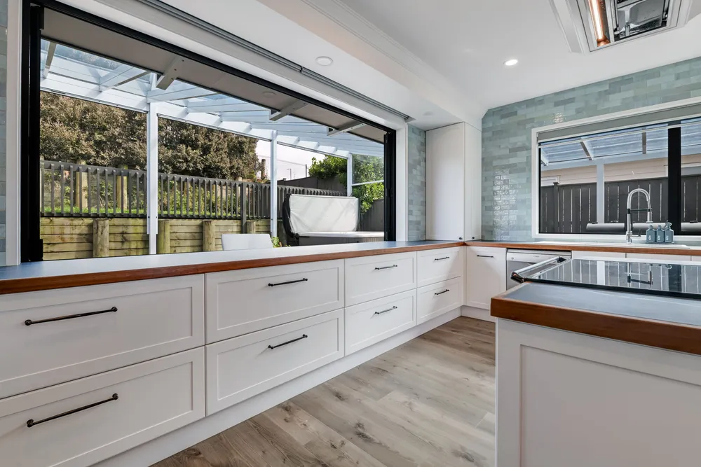 Photos of 10 Pioneer Rise