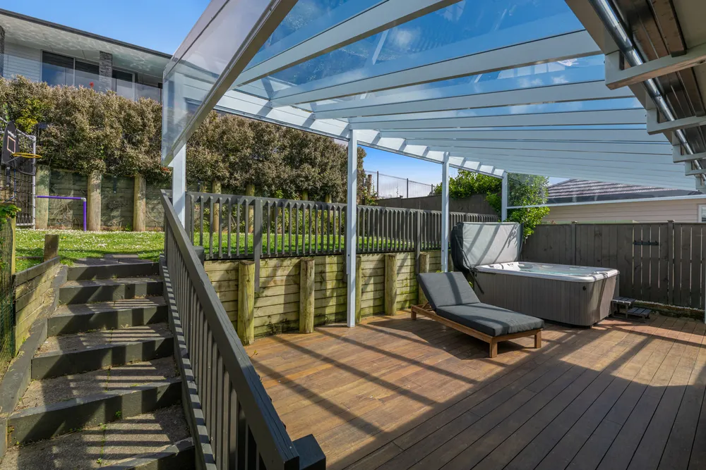 Photos of 10 Pioneer Rise