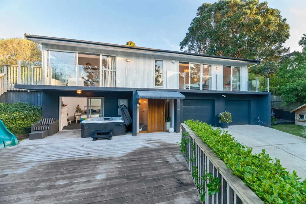 Photos of 37A Endeavour Street