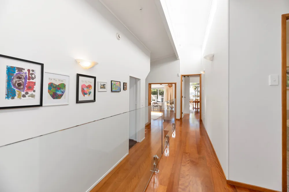 Photos of 37A Endeavour Street