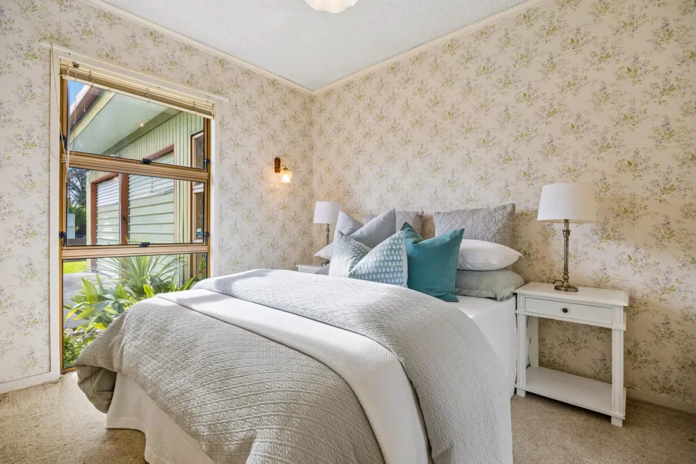 Photos of 12 Andes Avenue