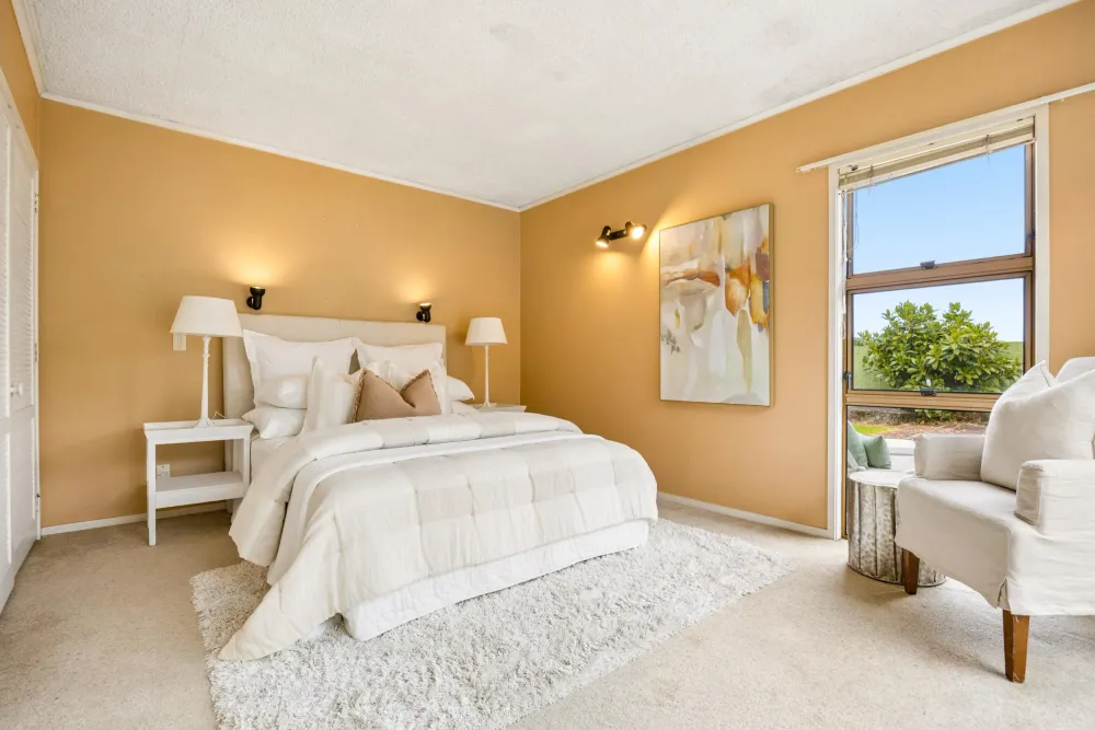 Photos of 12 Andes Avenue