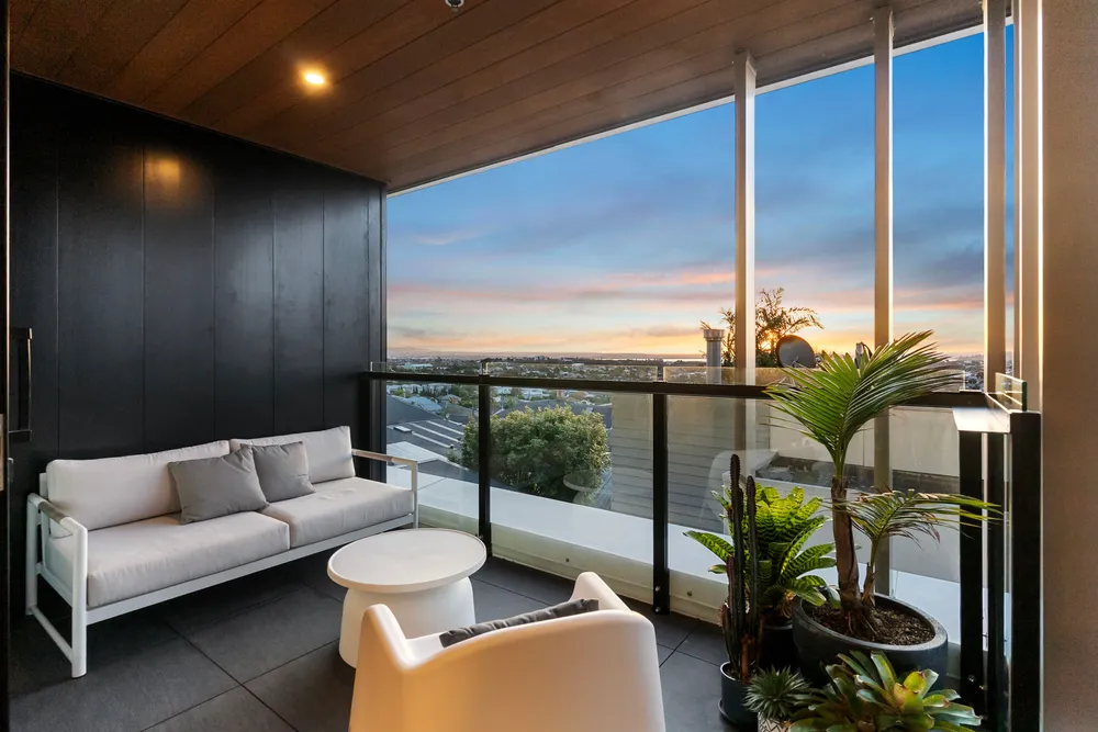 Photos of 4/2 Turakina Street