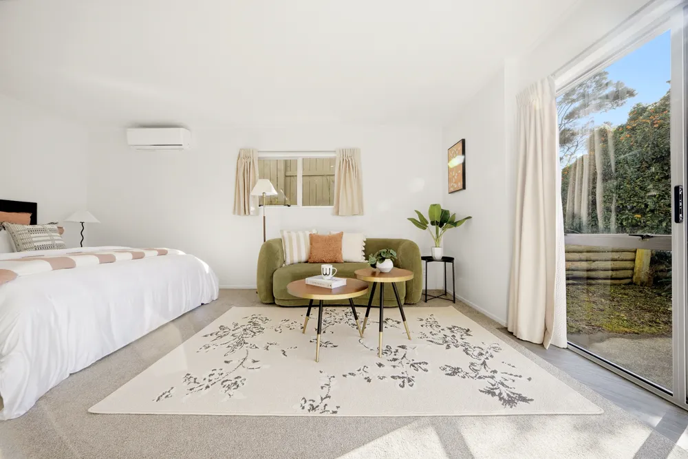 Photos of 52 Salamanca Road
