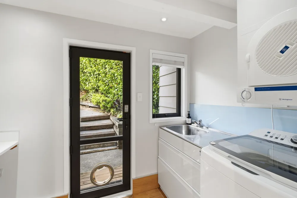 Photos of 1 Cass Bay Place