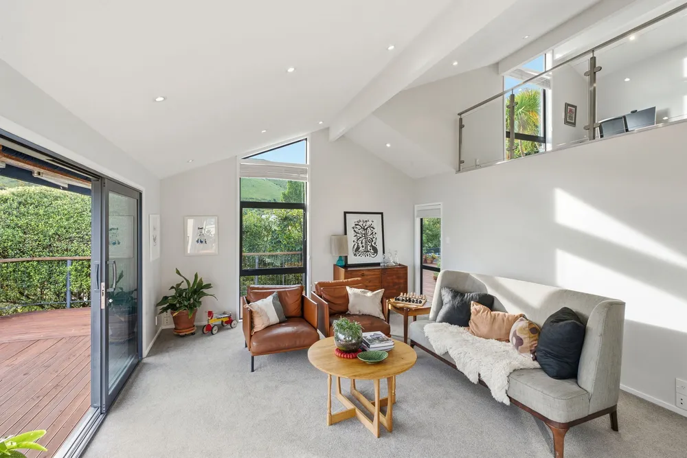Photos of 1 Cass Bay Place