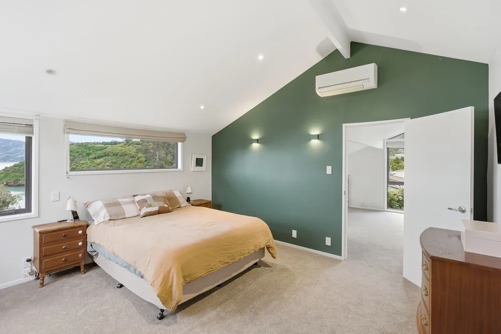 Photos of 1 Cass Bay Place