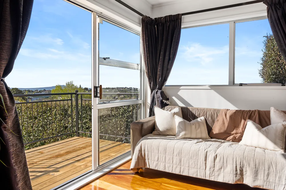 Photos of 2 Stredwick Drive