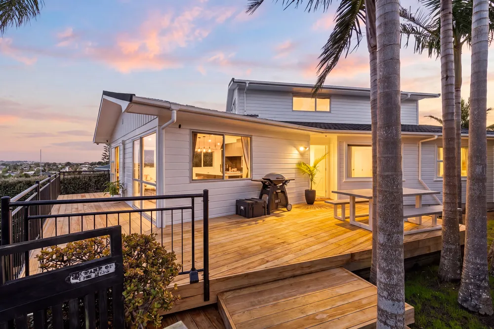 Photos of 2 Stredwick Drive