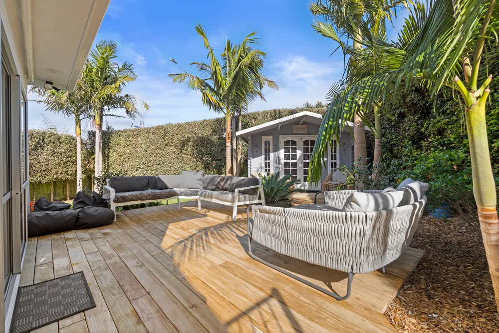 Photos of 2 Stredwick Drive