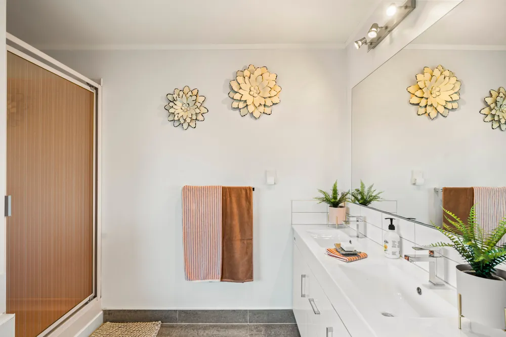 Photos of 33 Brylee Drive