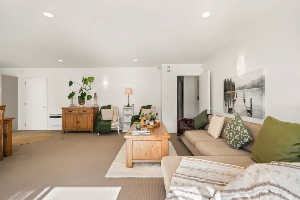 Photos of 33 Brylee Drive