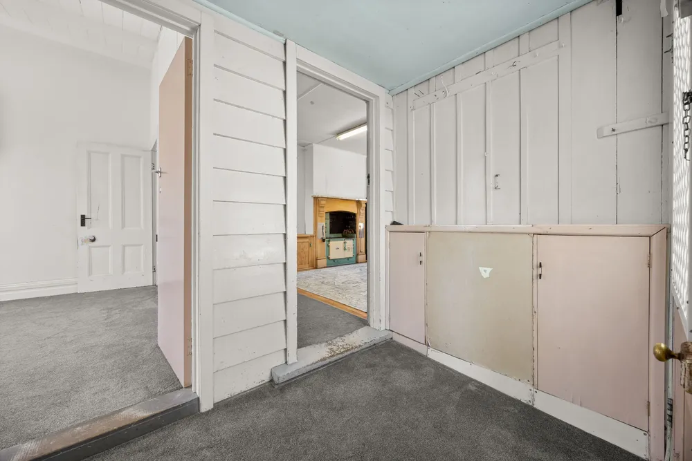 Photos of 4 Raleigh Street
