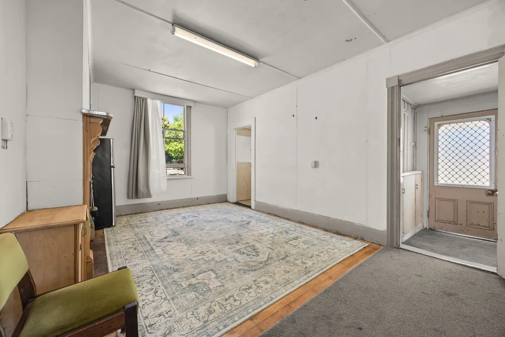 Photos of 4 Raleigh Street
