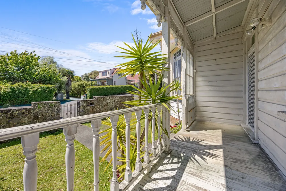 Photos of 4 Raleigh Street