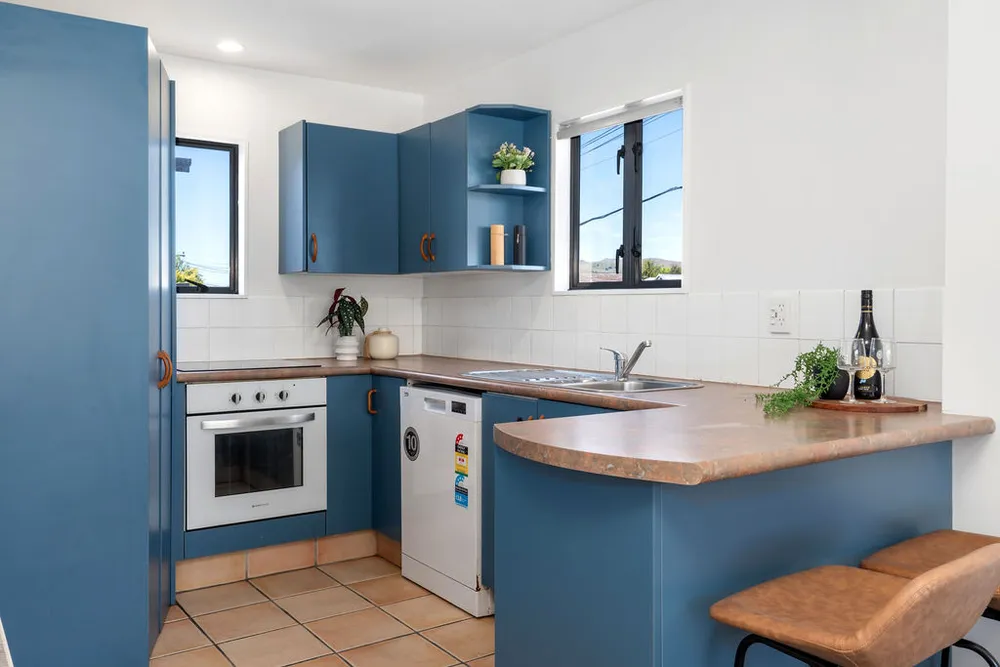 Photos of 1/71 Burke Street