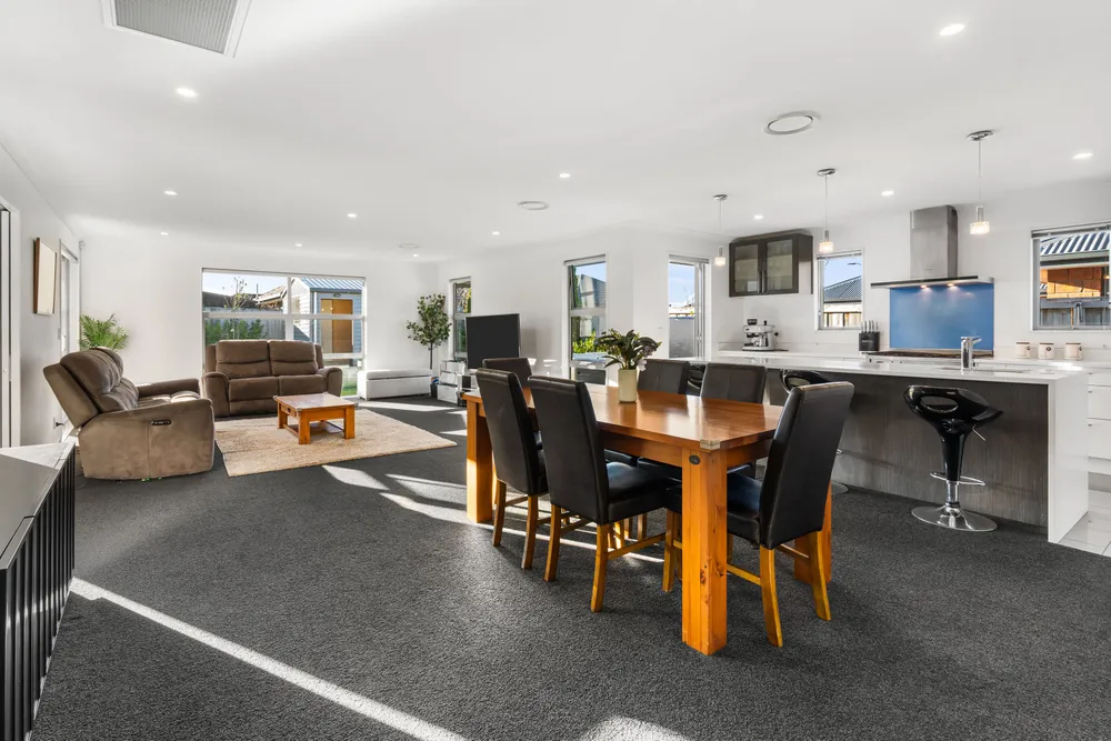 Photos of 7 Reeves Road