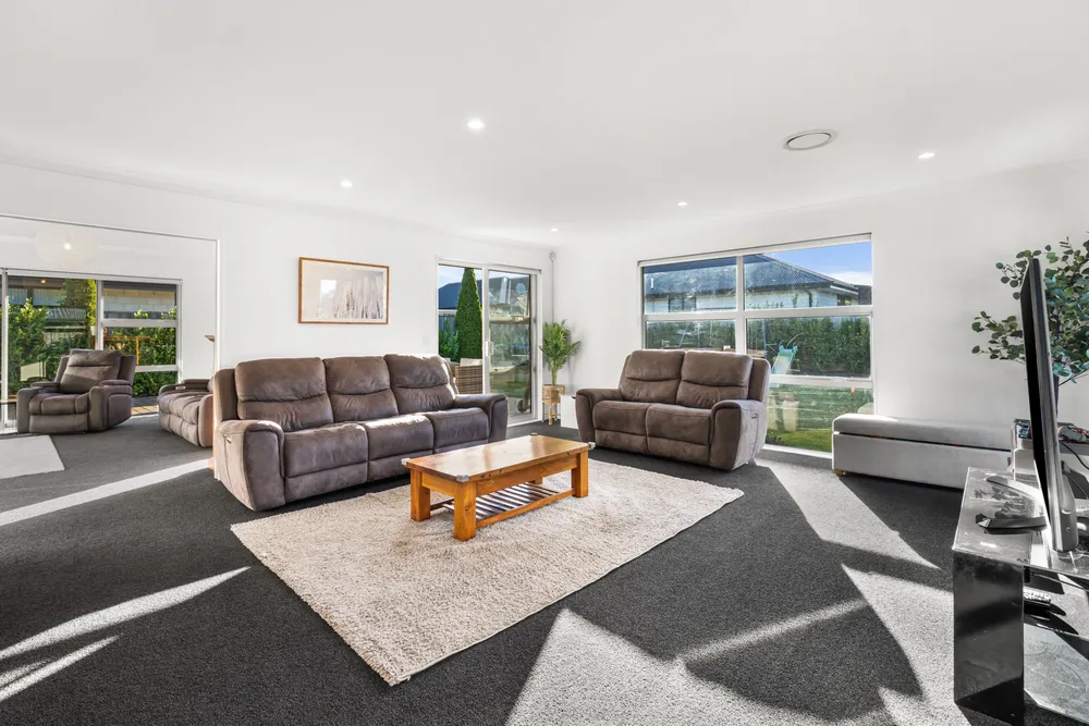 Photos of 7 Reeves Road