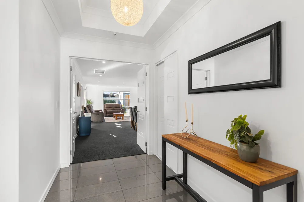 Photos of 7 Reeves Road
