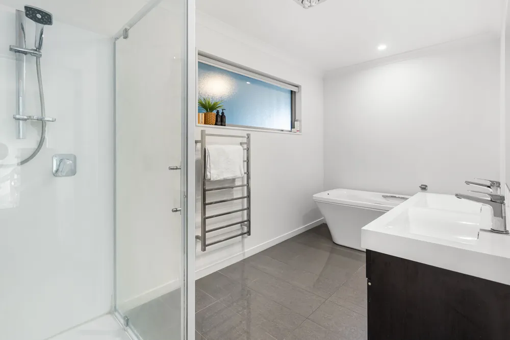 Photos of 7 Reeves Road